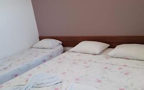 Apto 3 Quartos Confortavel Na Praia De Pajucara